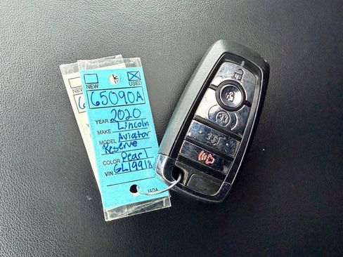 Used 2020 Lincoln Aviator Reserve w/ Equipment Group 202A image 34