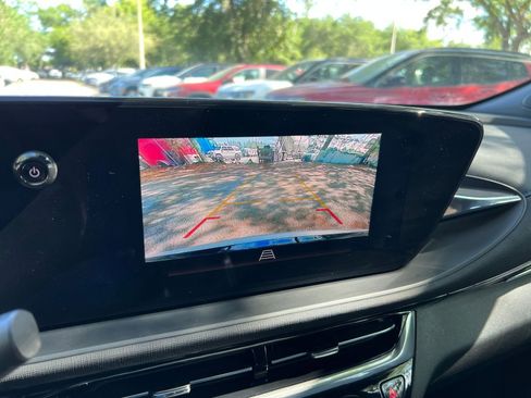 Used 2025 Buick Envista Sport Touring FWD image 23