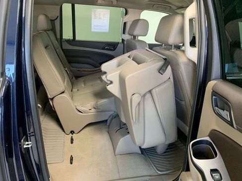 Used 2020 Chevrolet Suburban Premier w/ Max Trailering Package AWD/4WD image 30