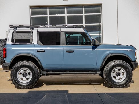 Used 2023 Ford Bronco Heritage Edition image 11