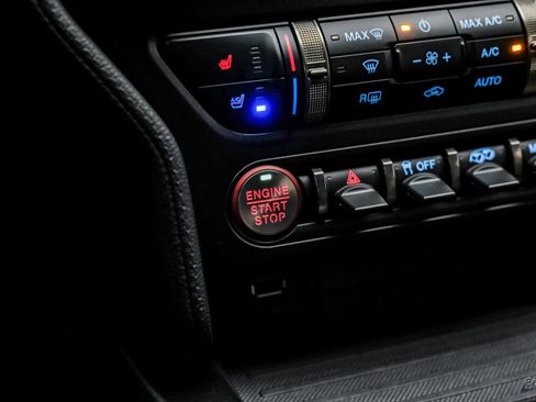 Used 2021 Ford Mustang Shelby GT500 w/ Technology Package image 93