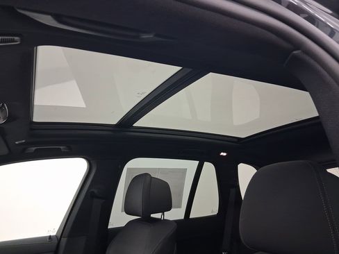 Certified 2022 BMW X5 xDrive40i w/ Luxury Seating Package image 13