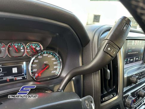 Used 2018 Chevrolet Silverado 2500 LTZ image 25