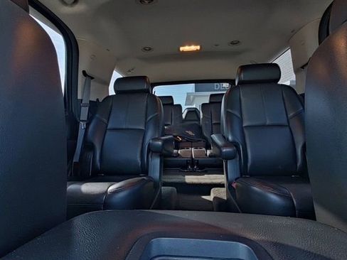 Used 2007 Chevrolet Tahoe LTZ w/ LTZ Preferred Equipment Group AWD/4WD image 29