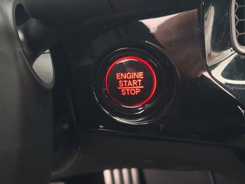 Used 2025 Honda Civic Sport image 24