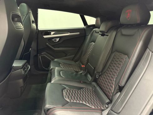 Used 2021 Lamborghini Urus image 63