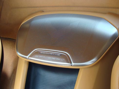 Used 2020 Chevrolet Corvette Stingray Premium Conv w/ 3LT Preferred Equipment Group RWD image 23
