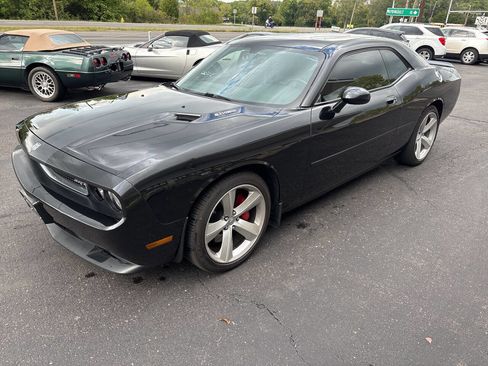 Used 2010 Dodge Challenger SRT8 w/ SRT Option Group II image 7