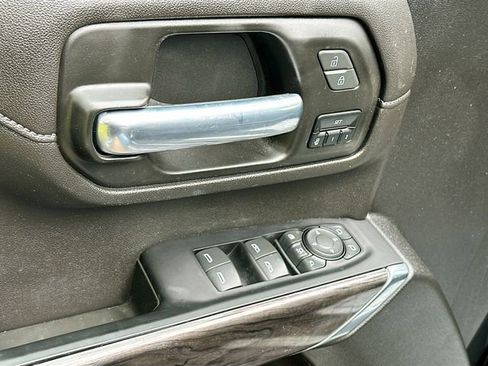 Used 2023 Chevrolet Silverado 3500 LTZ w/ Gooseneck/5TH Wheel Package image 17