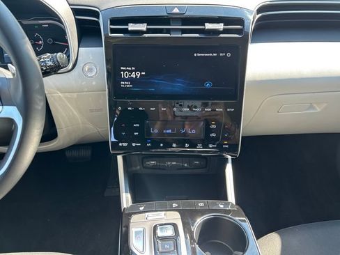 Used 2024 Hyundai Tucson Blue AWD/4WD image 18