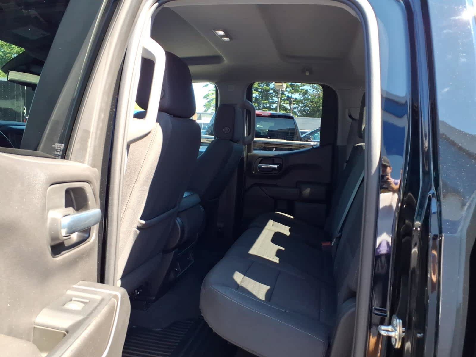 Certified 2023 Chevrolet Silverado 1500 Custom AWD/4WD image 15