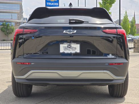 New 2025 Chevrolet Blazer EV LT image 9