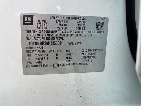 Used 2017 Cadillac XT5 Luxury w/ Driver Awareness Package image 11