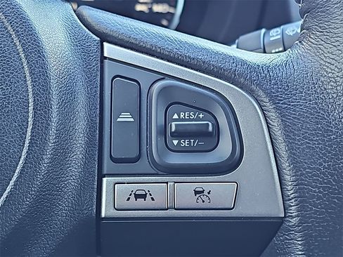 Used 2018 Subaru Forester 2.5i Limited image 18