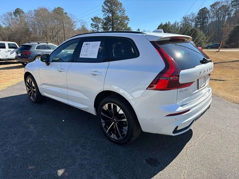 Used 2026 Volvo XC60 B5 Plus w/ Protection Package Premier image 3