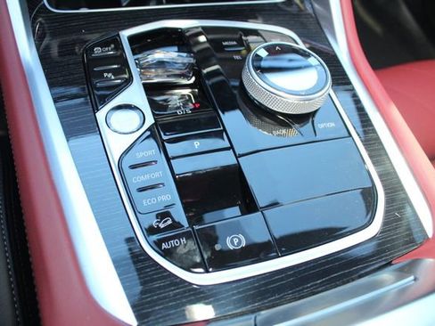 New 2026 BMW X6 xDrive40i image 12