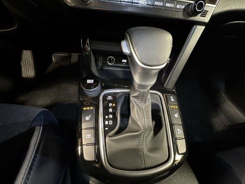 Certified 2025 Kia Seltos S image 27