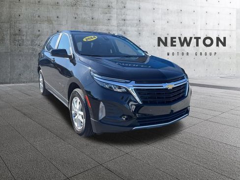 Used 2024 Chevrolet Equinox LT w/ LPO, Floor Liner Package FWD image 1
