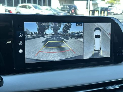 Used 2024 Hyundai Palisade Limited image 16