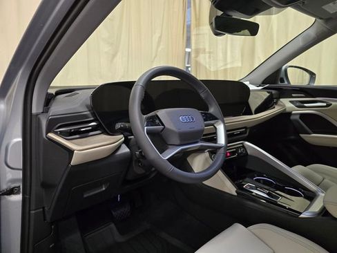 New 2025 Audi Q5 Premium Plus image 16
