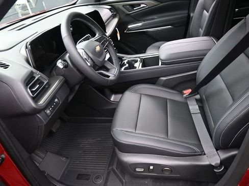 New 2026 Chevrolet Traverse LT w/ Sun and Wheel Package image 8