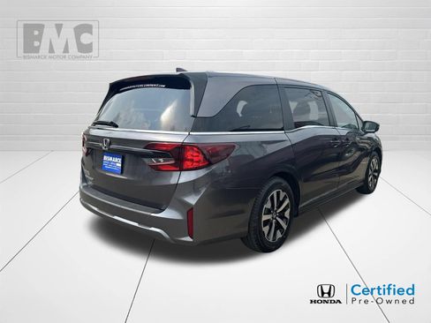 Used 2025 Honda Odyssey EX-L image 3
