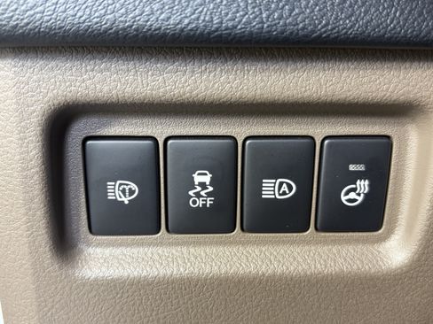 Used 2022 Lexus GX 460 Premium w/ Premium Package AWD/4WD image 35