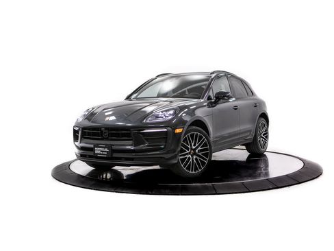 Certified 2026 Porsche Macan AWD/4WD image 1