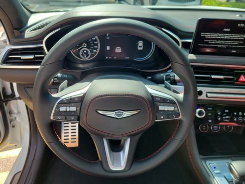 Used 2025 Genesis G70 3.3T Advanced w/ Sport Prestige Package RWD image 15