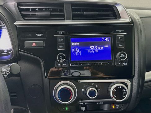 Used 2019 Honda Fit LX image 18