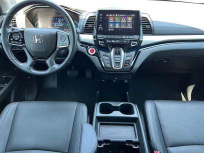 Used 2022 Honda Odyssey Touring