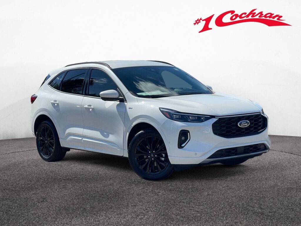 Used 2023 Ford Escape ST-Line Elite w/ Premium Technology Package AWD/4WD image 1