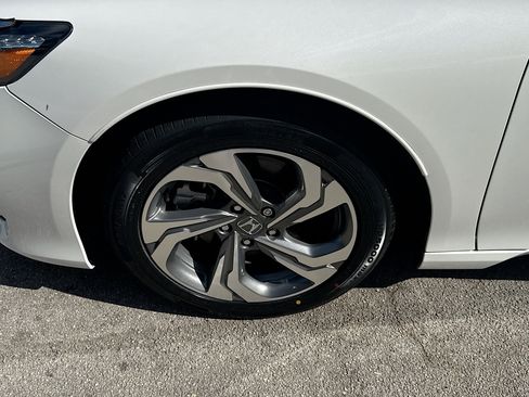 Certified 2020 Honda Accord EX-L image 36