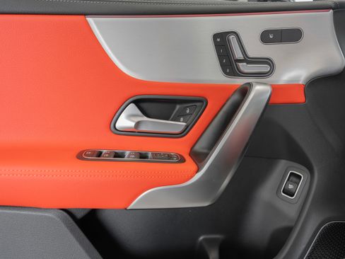 New 2025 Mercedes-Benz CLA 45 AMG 4MATIC image 33