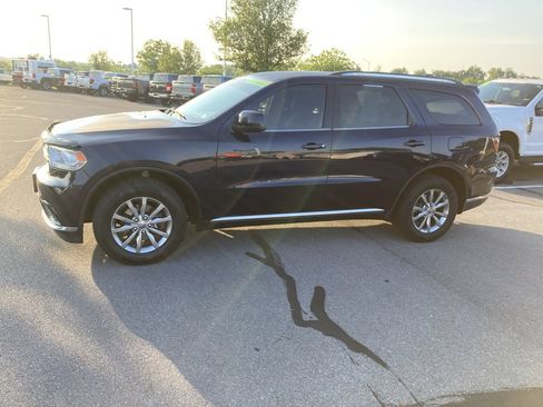 Used 2018 Dodge Durango SXT w/ Quick Order Package 2BB AWD/4WD image 4