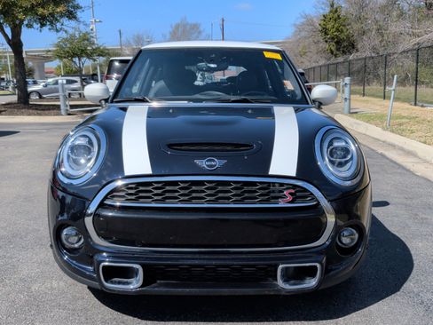 Used 2021 MINI Cooper S w/ Driver Assistance Package image 5