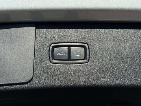 Used 2021 Porsche Cayenne S AWD/4WD image 27