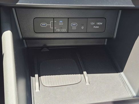 Certified 2025 Hyundai Sonata Limited FWD image 31