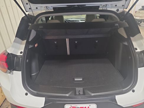 Used 2023 Buick Encore GX Preferred w/ Cold Weather Comfort Package image 9