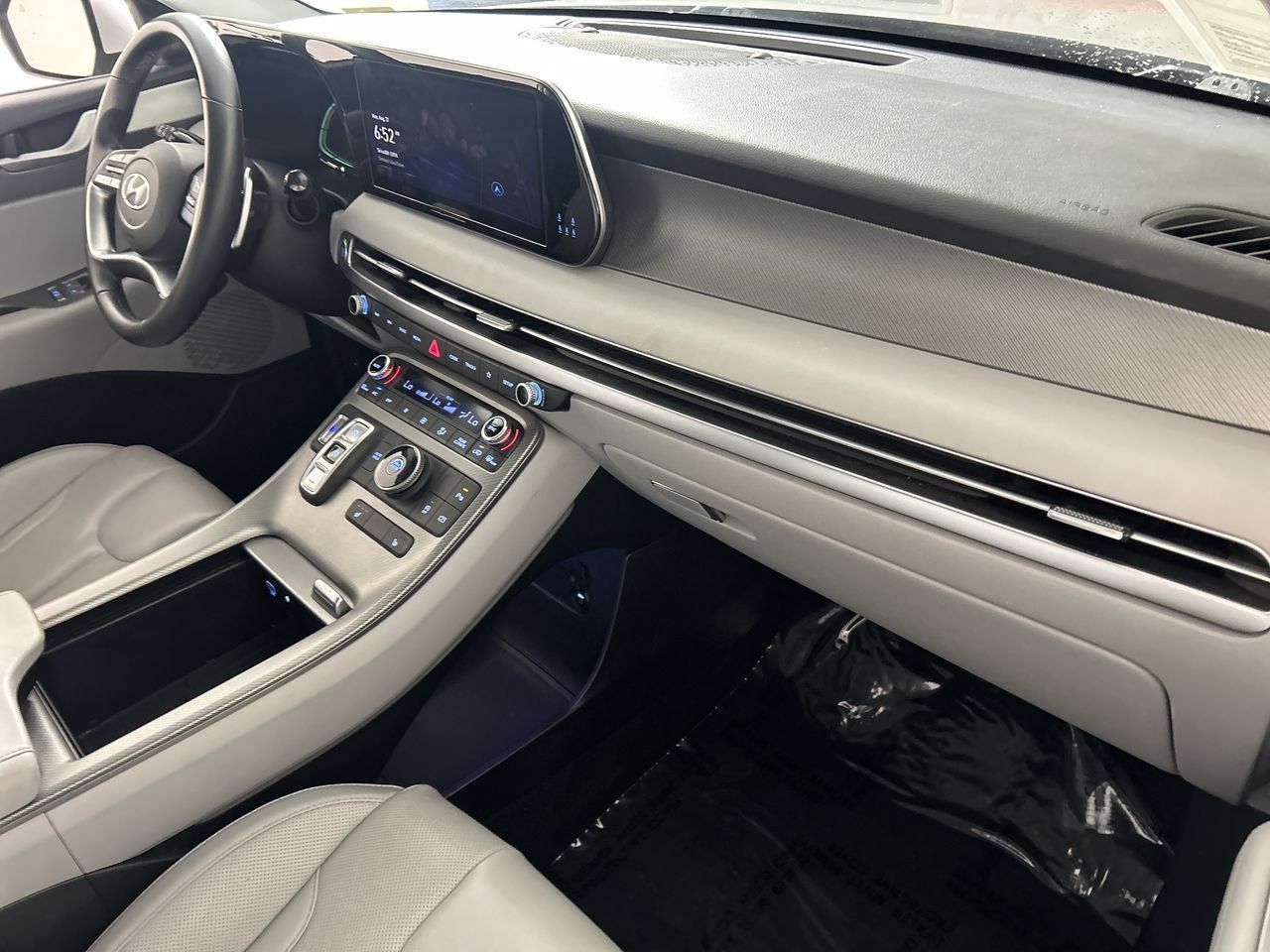 Used 2025 Hyundai Palisade SEL FWD image 27