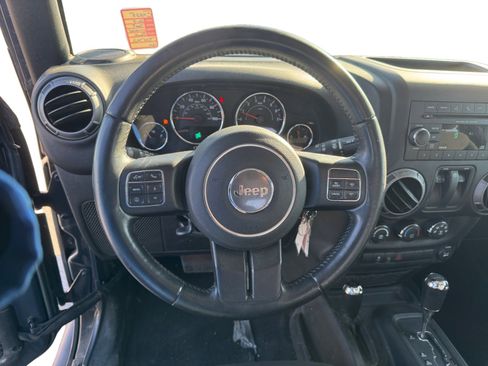 Used 2018 Jeep Wrangler Sport S image 13