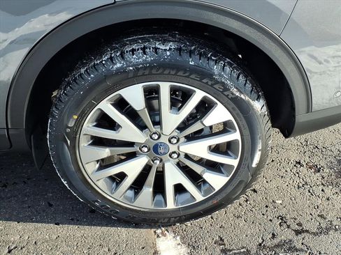 Used 2021 Ford Escape Titanium w/ Class II Trailer Tow Package image 26