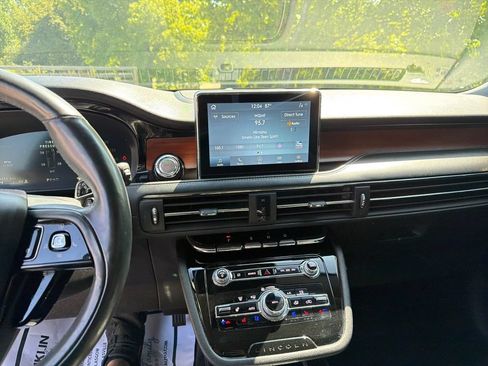 Used 2021 Lincoln Corsair Reserve w/ Equipment Group 201A AWD/4WD image 20