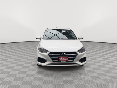 Used 2020 Hyundai Accent SE FWD image 25