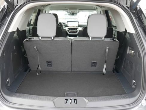 New 2026 Ford Explorer Active w/ Active Comfort Package image 11