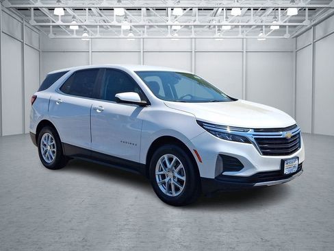 Certified 2022 Chevrolet Equinox LT FWD image 4