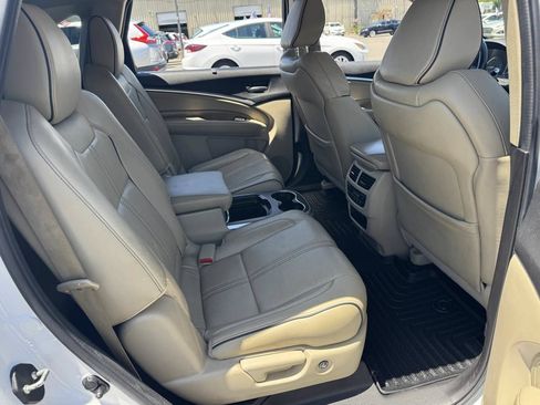 Used 2020 Acura MDX SH-AWD w/ Advance Package image 17