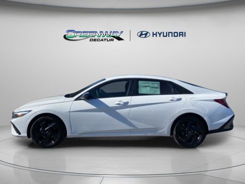 New 2026 Hyundai Elantra Sport FWD image 4