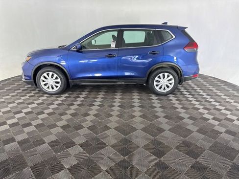 Used 2018 Nissan Rogue S FWD image 8