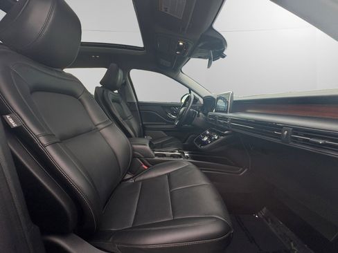 Certified 2022 Lincoln Corsair Reserve w/ Equipment Group 201A image 15